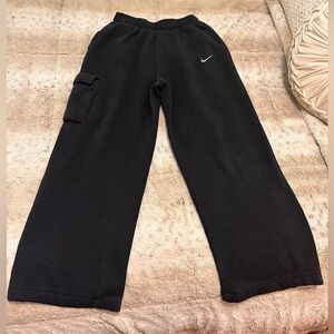 Nike Kids Black Cargo Pants wide leg straight leg size xl